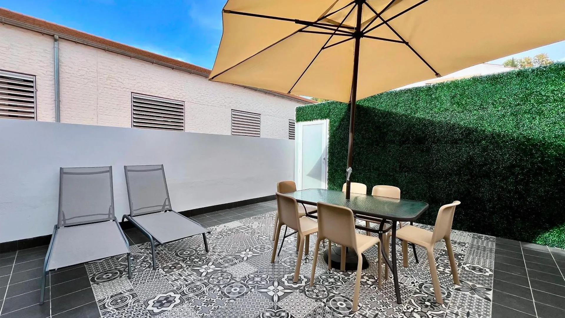Apartamentos Realejo Campo Del Principe 3000 Granada